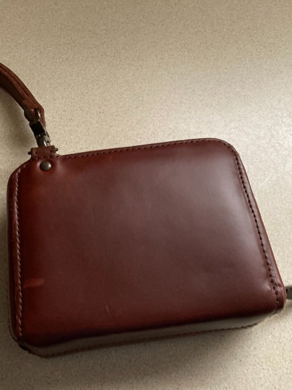 Love 41 Love41 Saddleback Leather Small Accordion Wristlet Wallet CHESTNUT - Picture 8 of 8